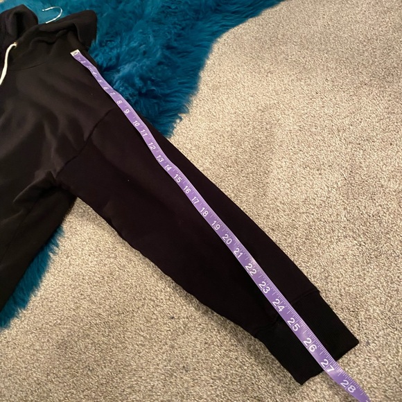 SUPER buttery SOFT basic black hoodie medium - Picture 3 of 12